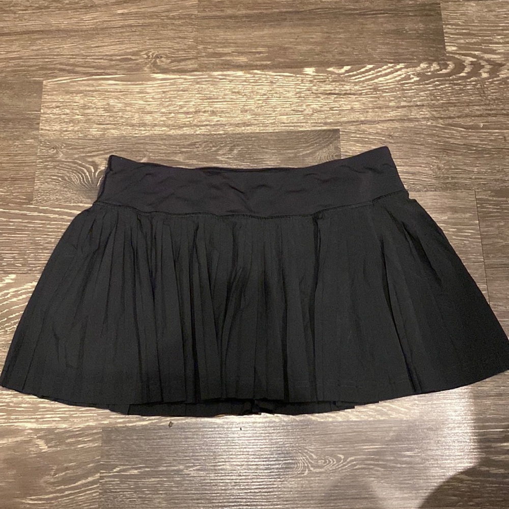Lululemon pleated tennis skirt